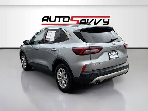Used 2024 Ford Escape Active w/ Tech Pack #1 FWD image 5