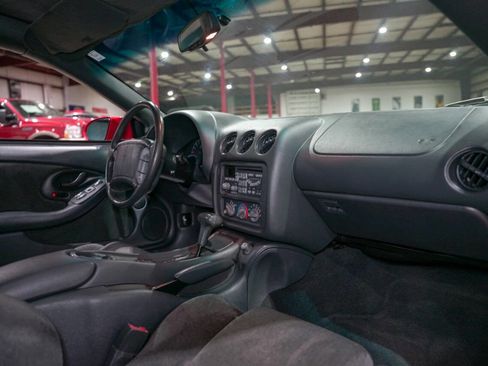 Used 1994 Pontiac Firebird Coupe image 32