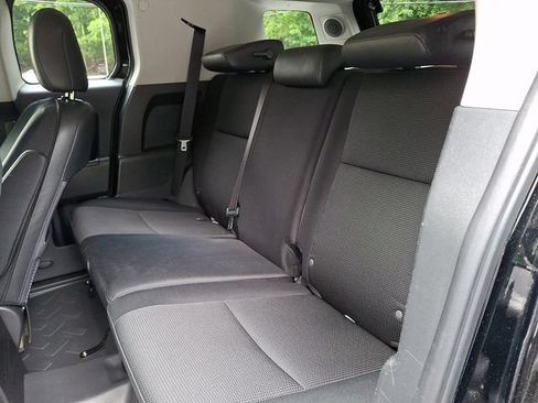 Used 2013 Toyota FJ Cruiser 4WD w/ Upgrade Pkg image 16