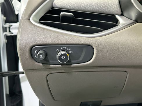 Used 2022 Chevrolet Malibu LT image 18