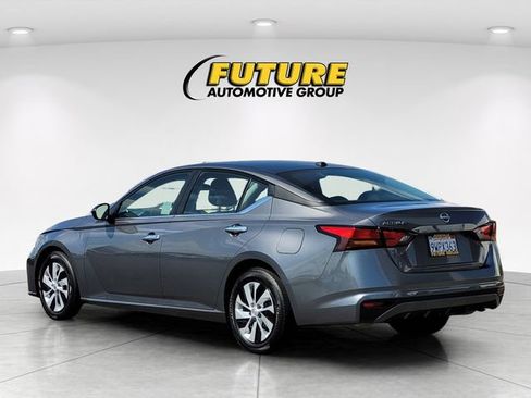 Certified 2025 Nissan Altima 2.5 S FWD image 7