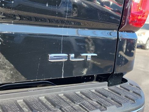 New 2026 GMC Sierra 1500 SLT w/ SLT Premium Plus Package image 5