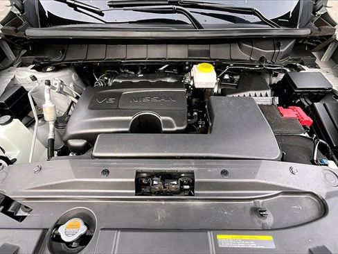 Used 2024 Nissan Pathfinder Platinum w/ Cargo Package image 28