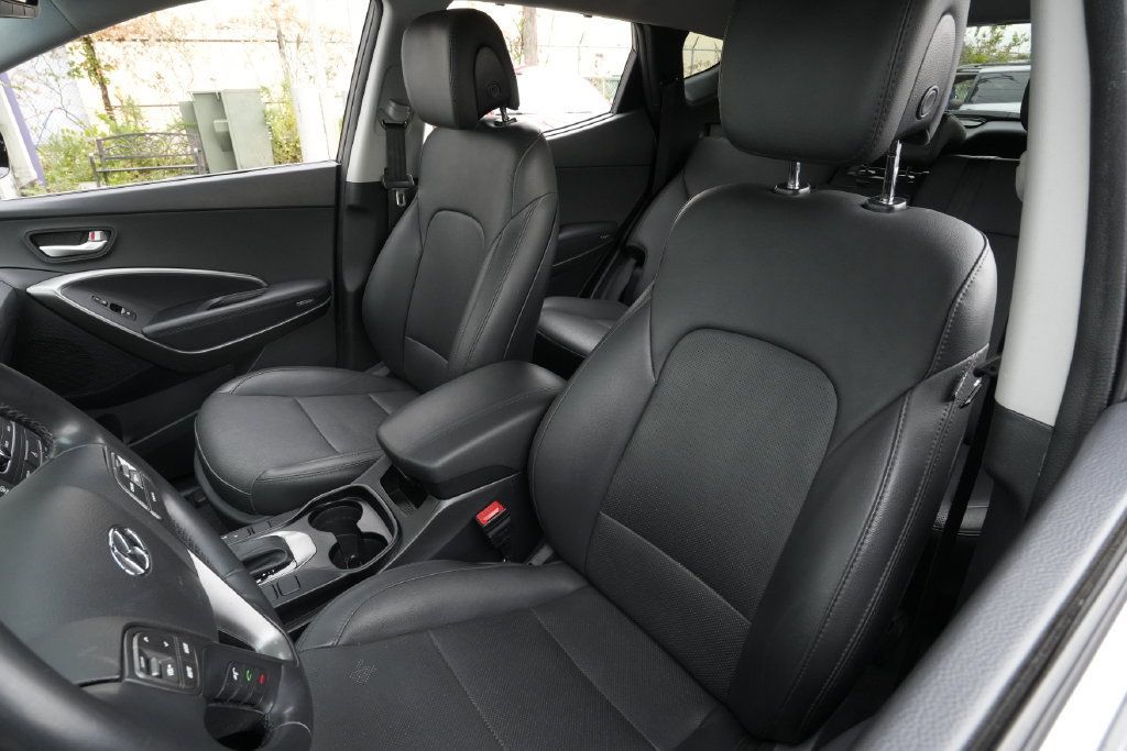 Used 2018 Hyundai Santa Fe Sport 2.0T w/ Cargo Package AWD/4WD image 22