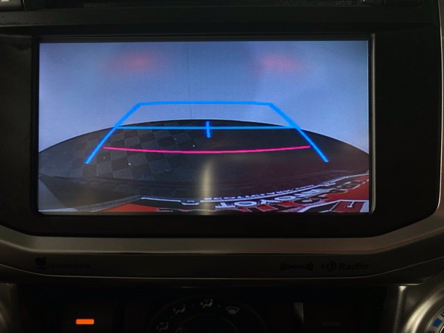 Used 2018 Toyota 4Runner SR5 Premium AWD/4WD image 21