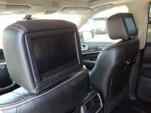 Used 2017 INFINITI QX60 Luxe w/ Deluxe Technology Package AWD/4WD image 17