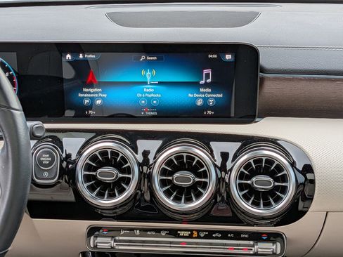 Certified 2022 Mercedes-Benz CLA 250 image 14