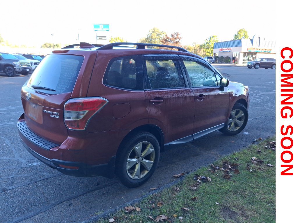 Used 2016 Subaru Forester 2.5i Premium w/ All-Weather Package AWD/4WD image 5