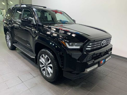 New 2025 Toyota 4Runner Limited image 2