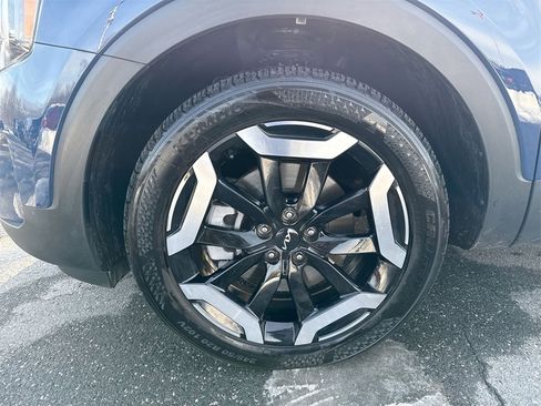 Used 2024 Kia Telluride S w/ S Sunroof Package image 19