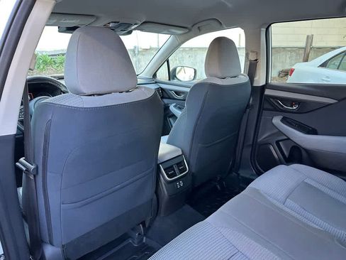 Used 2023 Subaru Outback Premium image 12