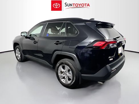 Used 2025 Toyota RAV4 XLE w/ Convenience Package FWD image 6
