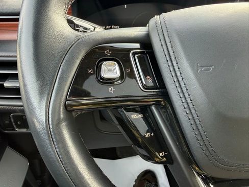 Used 2023 Lincoln Aviator Reserve w/ Equipment Group 201A image 20