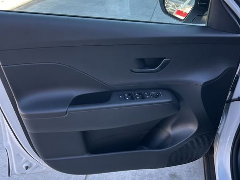 New 2026 Hyundai Kona SEL Sport FWD image 6