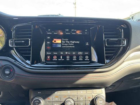 Used 2024 Dodge Durango GT image 14