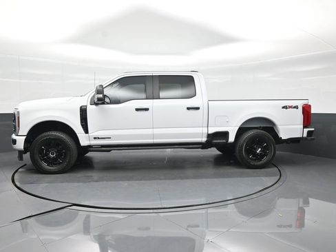 Certified 2026 Ford F250 XL w/ STX Appearance Package AWD/4WD image 19
