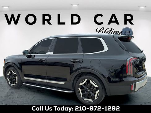 Used 2024 Kia Telluride EX FWD image 5