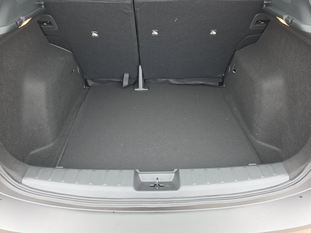 New 2026 Nissan Kicks S FWD image 26