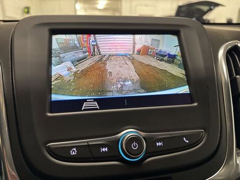 Used 2021 Chevrolet Equinox LS w/ LPO, Floor Liner Package image 22