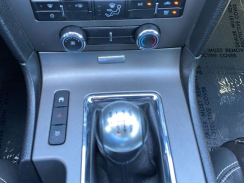 Used 2011 Ford Mustang GT Premium w/ Brembo Brake Pkg RWD image 36