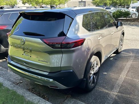 Used 2023 Nissan Rogue Platinum w/ Platinum Premium Package FWD image 4