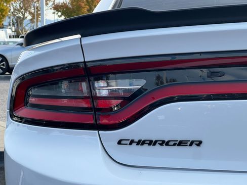 Used 2023 Dodge Charger SXT w/ Blacktop Package image 13