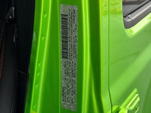 Used 2018 Jeep Wrangler Unlimited Rubicon image 35