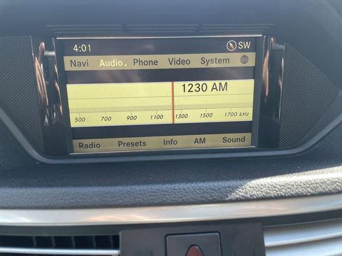 Used 2012 Mercedes-Benz E 350 4MATIC Sedan image 19