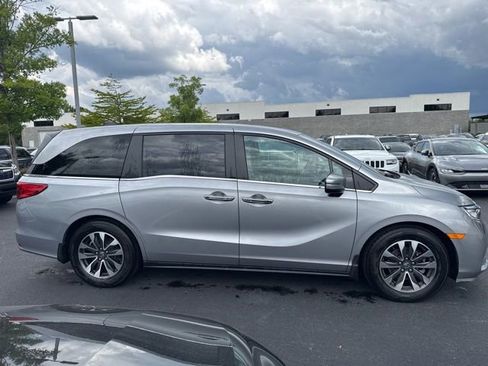 Used 2022 Honda Odyssey EX-L image 6