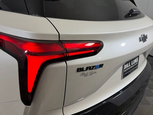 Used 2024 Chevrolet Blazer EV RS AWD/4WD image 15