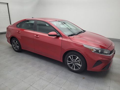 Used 2022 Kia Forte LXS w/ LXS Technology Package FWD image 11
