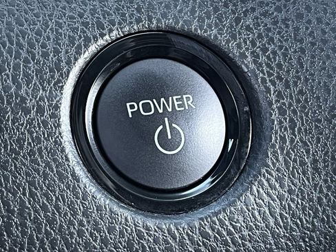 Used 2026 Toyota Camry SE w/ Convenience Package FWD image 19
