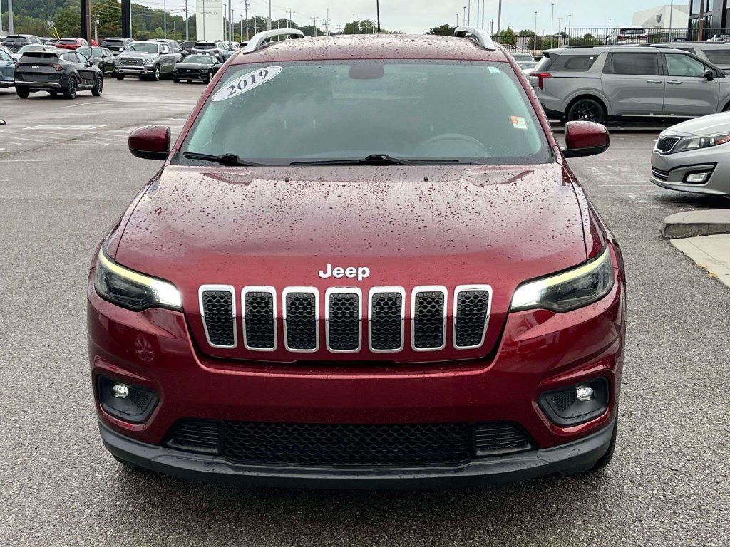 Used 2019 Jeep Cherokee Latitude w/ Popular Appearance Group FWD image 31