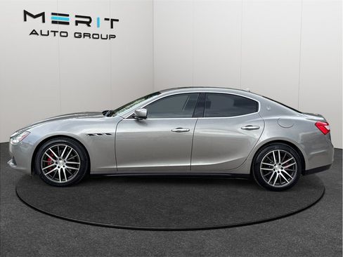 Used 2016 Maserati Ghibli RWD image 4
