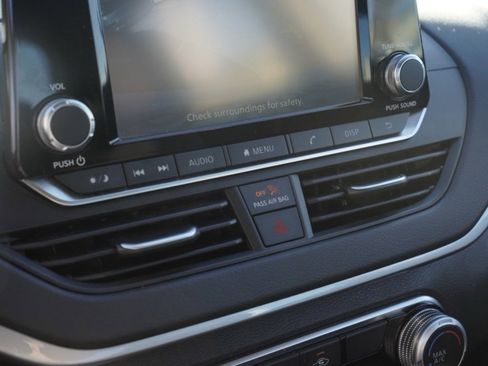 Certified 2024 Nissan Altima 2.5 S image 13