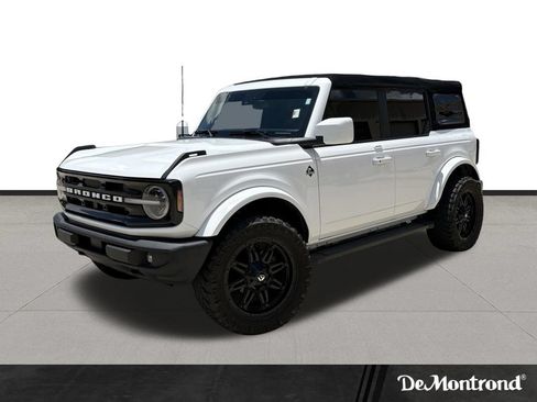 Used 2022 Ford Bronco Outer Banks AWD/4WD image 1