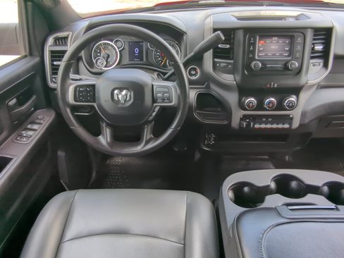 Used 2022 RAM 5500 Tradesman w/ Chrome Appearance Group RWD image 14