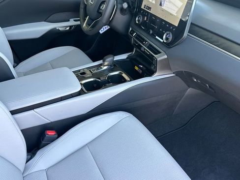 New 2026 Lexus RX 350h AWD/4WD image 14