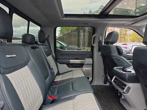 Used 2021 Ford F150 Limited image 30