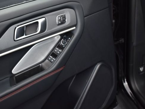 New 2026 Ford Explorer ST w/ Sun And Sound Package image 6