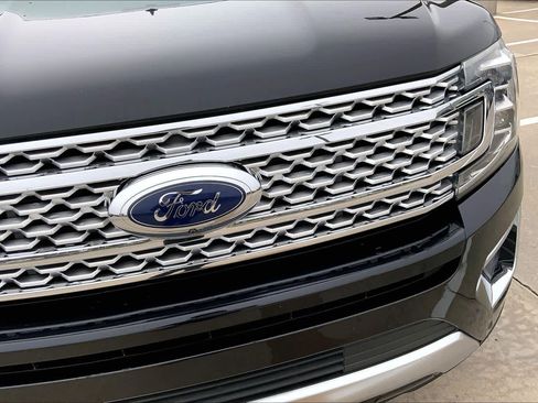Used 2020 Ford Expedition Platinum image 30