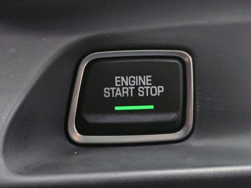 Certified 2022 Chevrolet Camaro SS RWD image 33