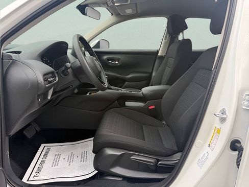 New 2027 Honda HR-V LX image 9