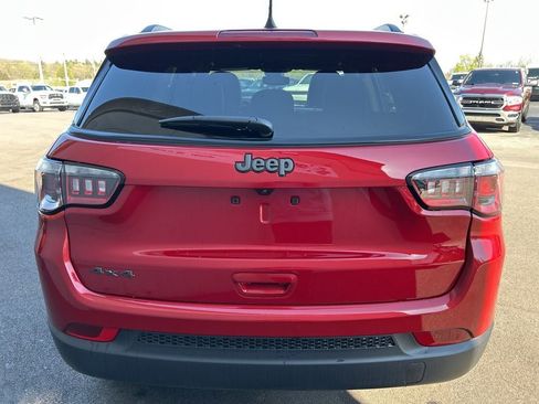 New 2026 Jeep Compass Latitude AWD/4WD image 5