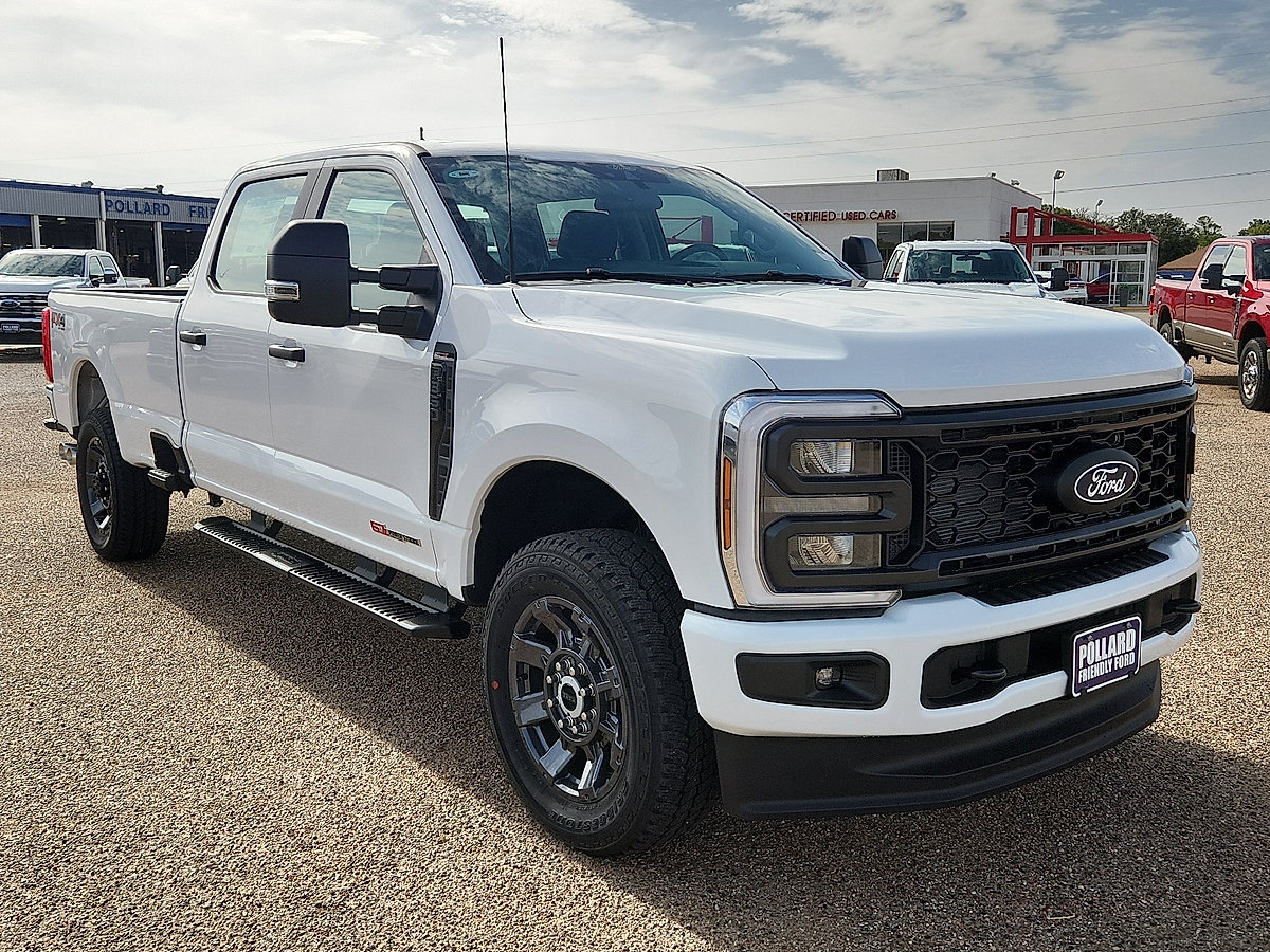 New 2027 Ford F350 XL w/ STX Appearance Package AWD/4WD image 4