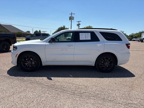 Used 2025 Dodge Durango GT w/ Blacktop Package RWD image 2