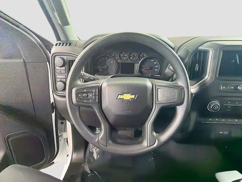 Used 2022 Chevrolet Silverado 1500 Custom AWD/4WD image 13