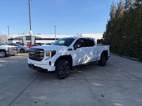 New 2026 GMC Sierra 1500 AT4 w/ AT4 Premium Package image 7