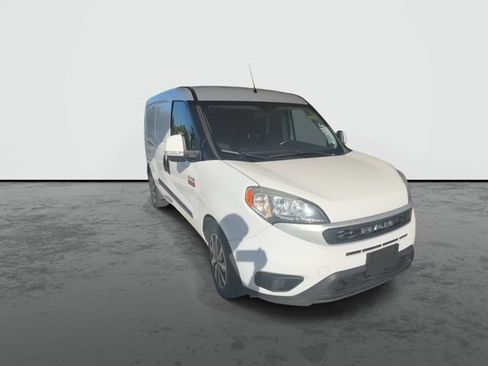 Used 2021 RAM ProMaster City Tradesman SLT FWD image 3