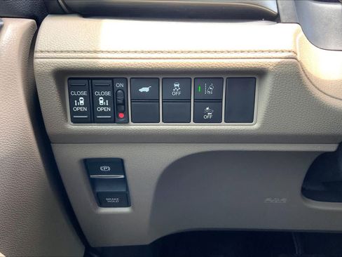 Used 2020 Honda Odyssey EX-L image 34
